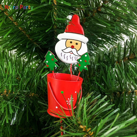 Image of Iron-Christmas-Tree-Cuttings