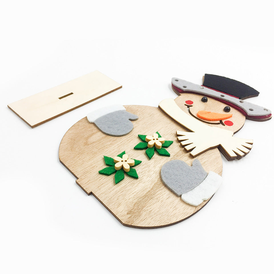 Wooden-Christmas-Pendant