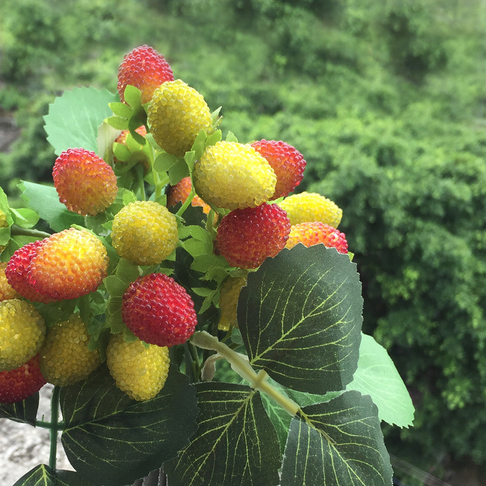 9 Head Artifical Fruit  Strawberry