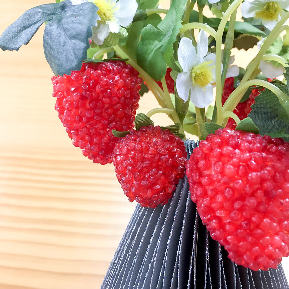 9 Head Artifical Fruit  Strawberry