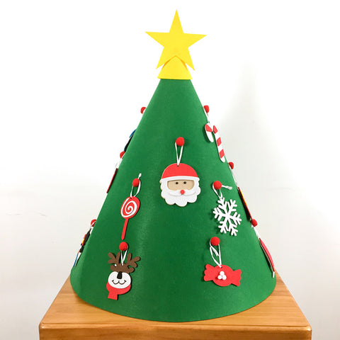 Image of DIY Felt Toddler Christmas Tree