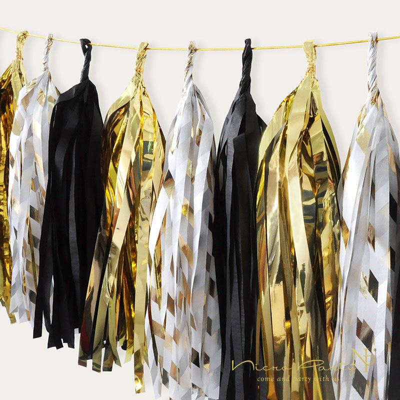 Tissue Tassel Garland 15pcs/set Black Gold