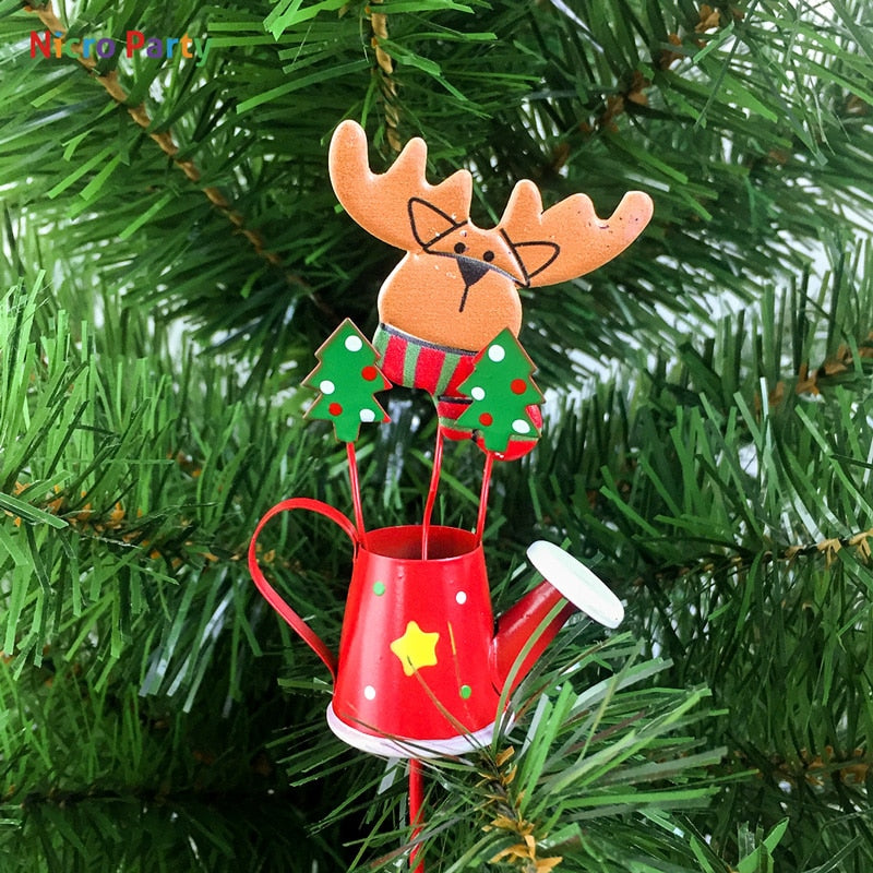 Iron-Christmas-Tree-Cuttings